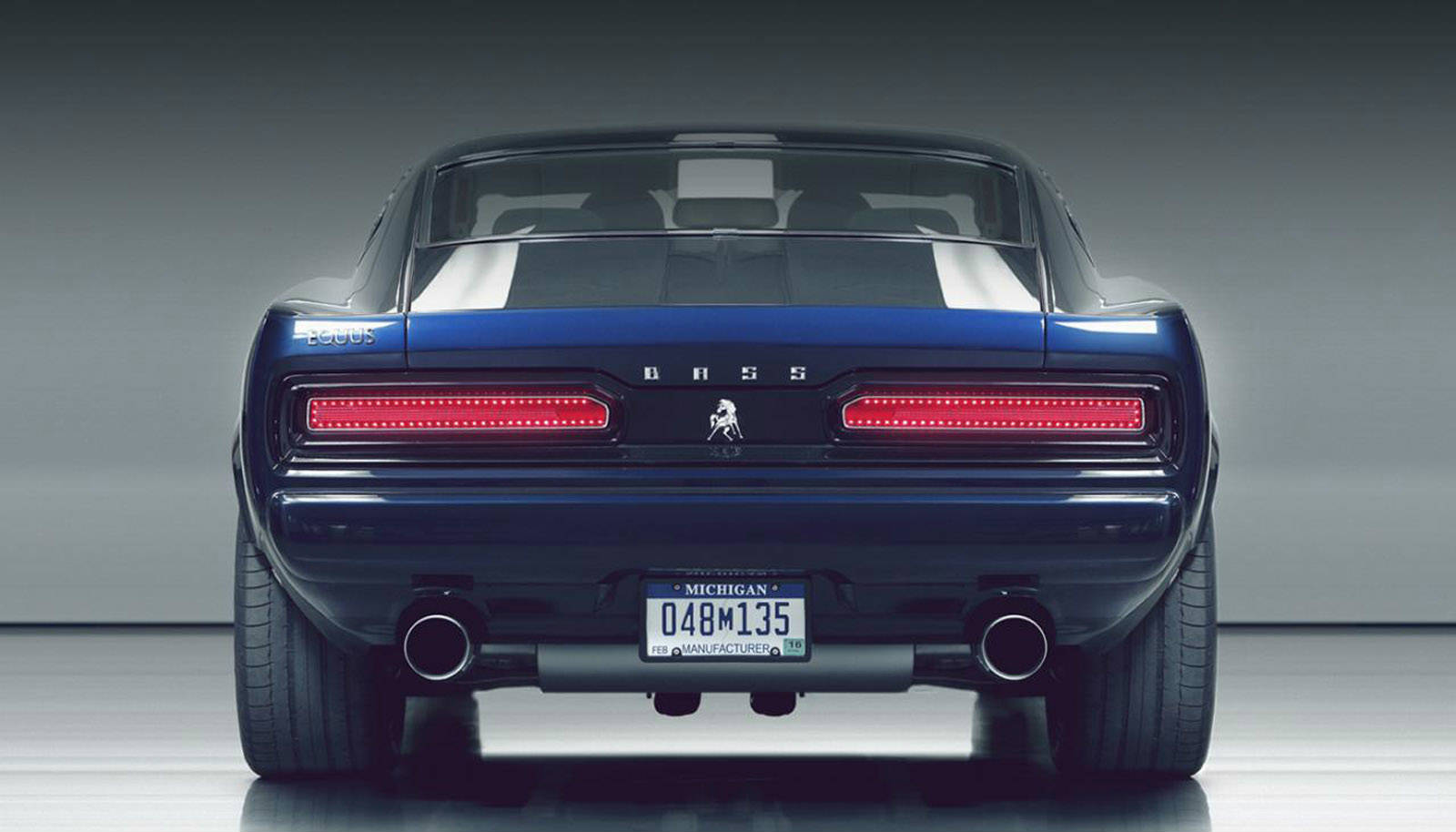2013-Equus-Bass-770-rear