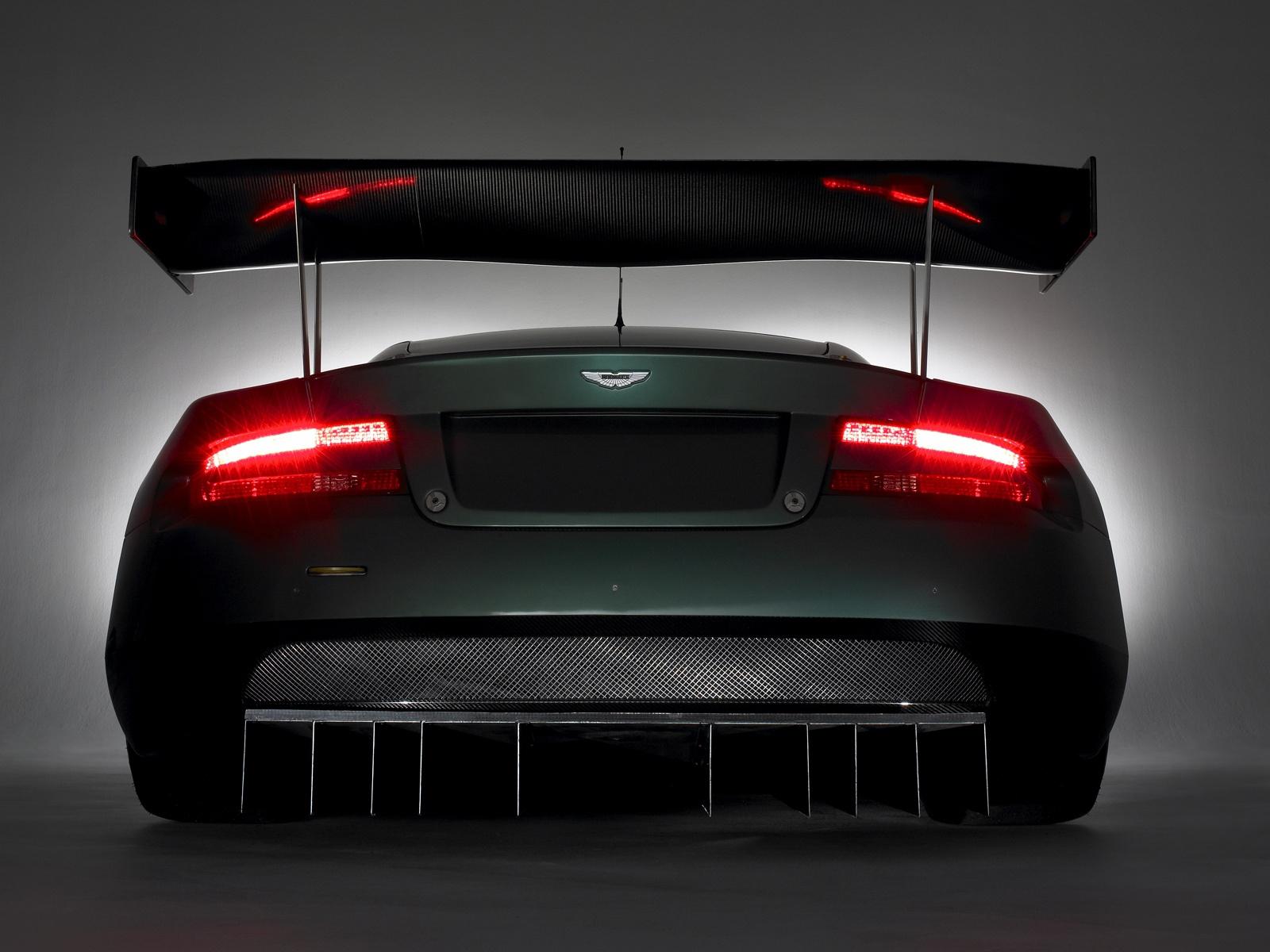 aston_martin_dbr9_2005_black_rear_view_style_cars_sports