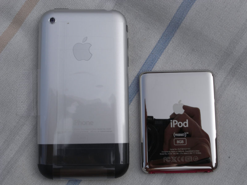 iPod Nano 3G Red Product on iPhone Back